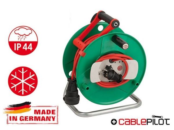 Удлинитель на катушке 40м (1 роз., 3.3кВт, кабель до -35С, с/з) Brennenstuhl Garant(3,3кВт; 3х1,5мм2; степень защиты: IP44; для сада)