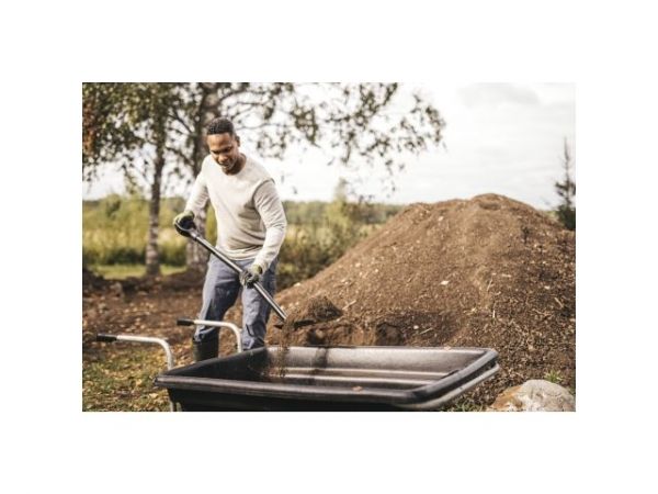 Лопата совковая Ergonomic Pro FISKARS(черная)