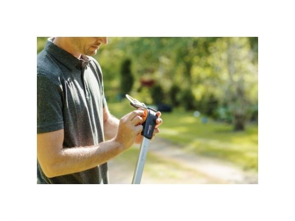 Сучкорез универсальный UPX82 FISKARS PowerGear