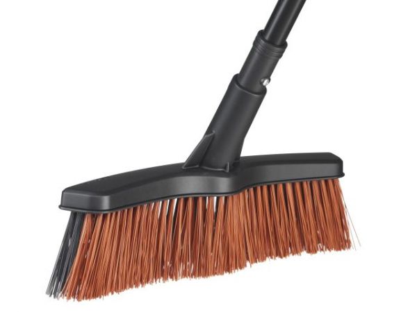 Метла средняя Solid FISKARS