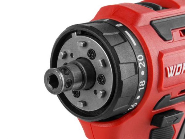 Дрель-шуруповерт WORTEX BD 2025 LiSET в чем. ALL1 XLT БЕСЩЕТ, 18 В, 55 Н*м, 2х2 А*ч + 2 насад(0-1800 об/мин, подсветка.)