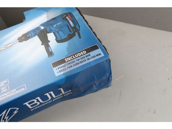 Перфоратор BULL BH 5001 в чем. 1500 Вт, 5-15 Дж, 50 мм, 2 реж. + 1 зуб., 1 сверло, SDS-max, рег. о