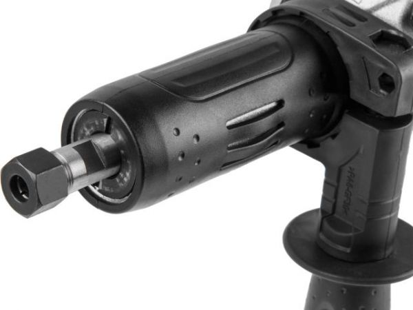 Прямая шлифмашина BULL EDG 5528 E в кор. 550 Вт, 8000-28000 об/мин, цанги 6 и 8 мм(Плавный пуск, защита от повторного включения, 1.8 кг)