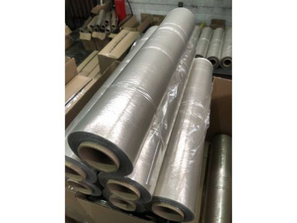 Стрейчпленка для ручной упаковки ЭКО, рулон 2,34кг, 23мкм (вторич., крашен.)