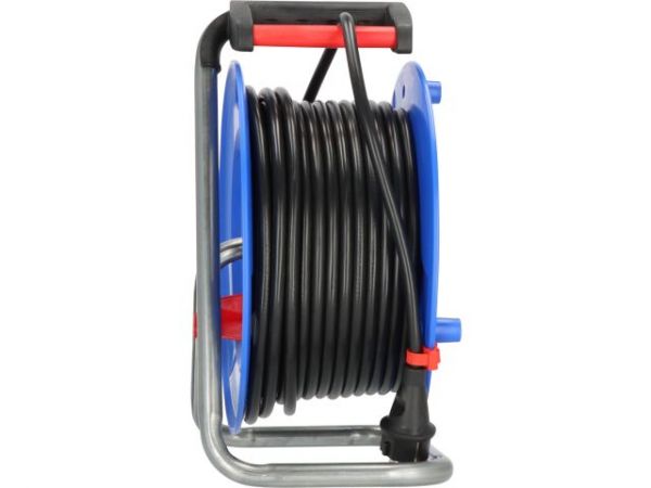 Удлинитель на катушке 40м (4 роз. с/з) Brennenstuhl Garant(3х2,5мм2; степень защиты: IP20)