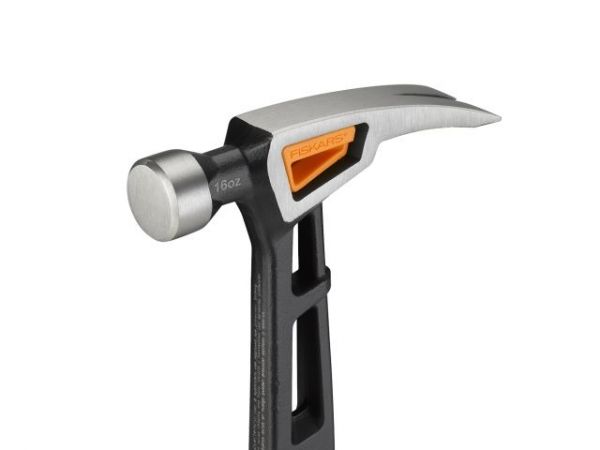 Молоток столярный M FISKARS