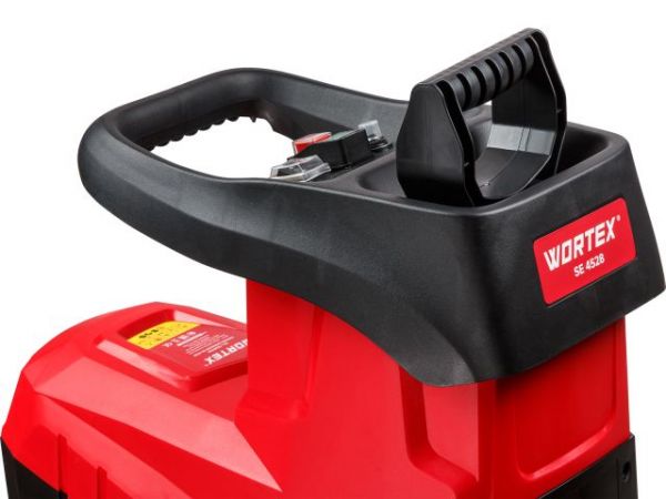 Садовый измельчитель WORTEX SE 4528 2.8 кВт, индукц.двиг., фреза, диам.веток 45 мм(2800 Вт, фреза, до 200 кг/ч, ветки до 45 мм, индукцион.двиг., 60 л контейнер, реверс)