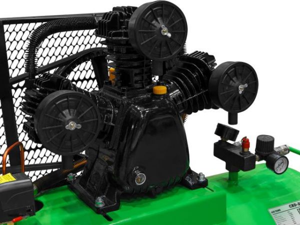 Компрессор ECO AE-2005-2 ременной(580 л/мин, 8 атм, ременной, масляный, ресив. 200 л, 380 В, 3.00 кВт)