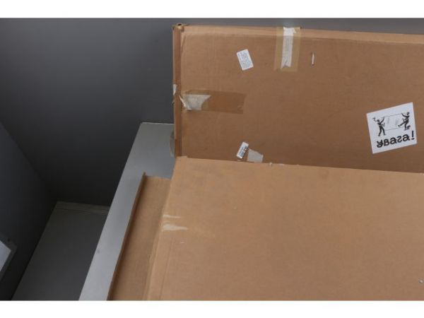 U60ES IT, Щит встраиваемый мультимедийный, 5 рядов, металл. дверца со слотами для охлаждения, IP30