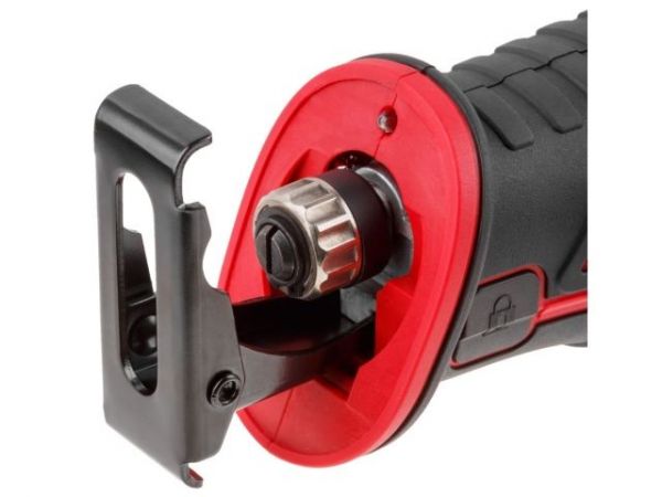 Сабельная пила WORTEX CSR 1118 E в кор. ALL1 XLT SET 18В, 1 акк., 2 Ач, дер. 115 мм(18 В, С АКБ (2.0 А/ч) И З/У, дерево до 115 мм, металл до 10 мм, пластик до 90 мм)