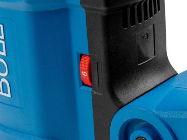 Перфоратор BULL BH 4002 в чем. 1250 Вт, 2-9 Дж, 40 мм, 3 реж. + 1 зуб., 1 сверло, SDS-max, рег. об. (вес 7 кг)