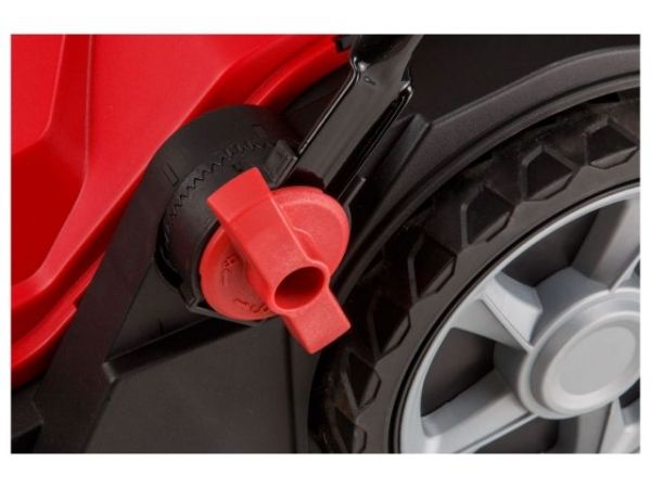 Подметальная машина механическая WORTEX HPS 6518 в кор. шир. 65 см.(Ручной привод, шир.: 65 см, мусоросборник 18 л.)