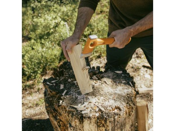 Топор туристический ультралегкий X13 FISKARS