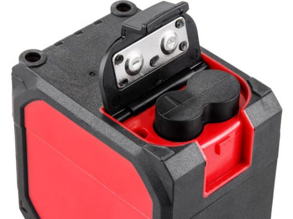 Нивелир лазерный линейный WORTEX LX LL 0210-2 (2х110°, до 15 м, +/- 0.3 мм/м, зеленый)(резьба 1/4')