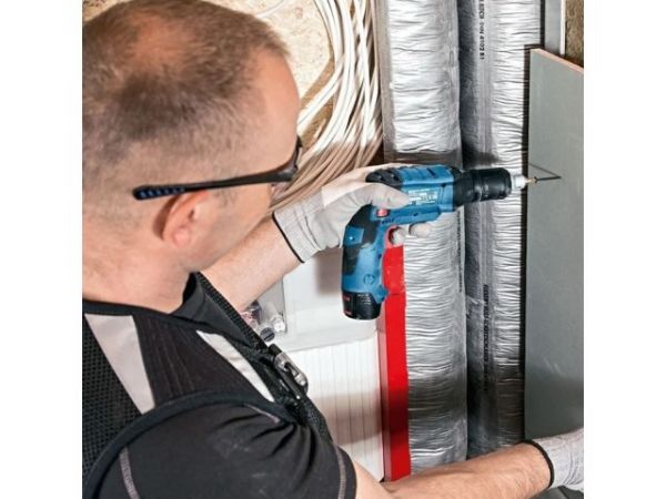 Шуруповерт BOSCH GTB 12V-11 в кор. (12.0 В, БЕЗ АККУМУЛЯТОРА, 1 скор., 11 Нм, шурупы до 4 мм)