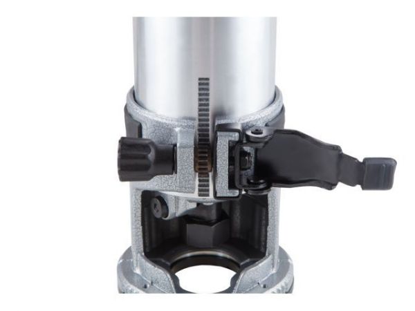 Фрезер кромочный WORTEX MM 5013-1 E в кор. + аксессуары 710 Вт, цанга 6/8 мм, 10000-30000 об/мин