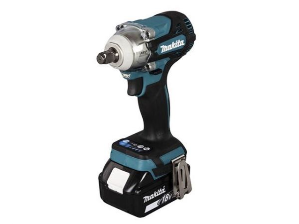 Ударный гайковерт MAKITA LXT DTW300RTJ MAKPAC(18.0 В, 2 акк., 5.0 А/ч Li-Ion, посадочн. квадрат 1/2 ', 330 Нм, вес 1.8 кг)