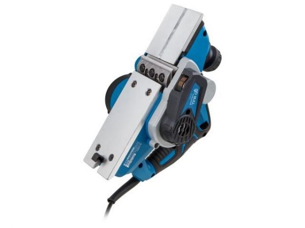 Рубанок электрический BULL HO 2001 в кор. 850 Вт, шир. до 82 мм, глуб. до 2 мм