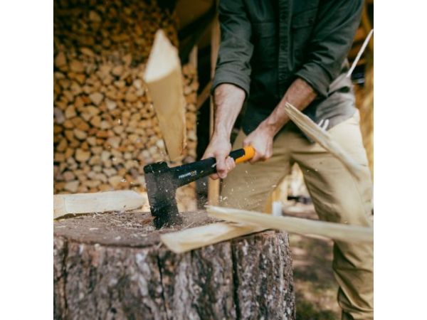 Топор универсальный X24 M FISKARS