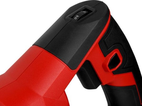 Сабельная пила WORTEX SR 2012 E в кор. + 2 пильных полотна 1200 Вт, дер. 210 мм, ход 30 мм, рег.об. (1200 Вт, дер.210 мм, алюм.20 мм, рег.об., маятник.ход, бескл.замена оснастки, шунр 4 м)