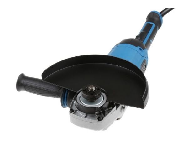 Двуручная углошлифмашина BULL WS 2301 в кор. 2400 Вт, 230 мм, вибро, плавный пуск, 4м(2400 Вт, диск 230х22 мм, вибро, плавный пуск, 4м кабель)