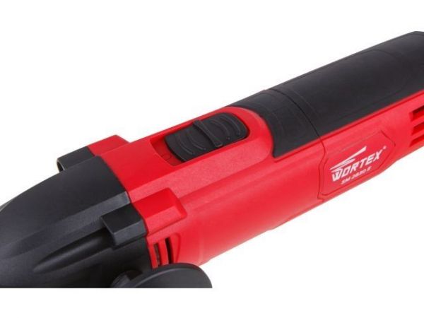 Многофункциональный инструмент (реноватор) WORTEX SM 2830 E в кор. + набор оснастки(300 Вт, 15000 - 22000 об/мин)