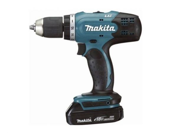 Дрель-шуруповерт MAKITA LXT DDF 453 RFE в чем. (18.0 В, 2 акк., 3.0 А/ч Li-Ion, 2 скор., 42 Нм, шурупы до 10 мм)