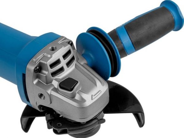 Одноручная углошлифмашина BULL WS 1213 в кор. 125 мм, 1200 Вт, плав. пуск., рег. об, конст. эл. (3000 - 11 000 об/мин, защита от перегрузки, защита от повторного включения, вес 2,45 кг)