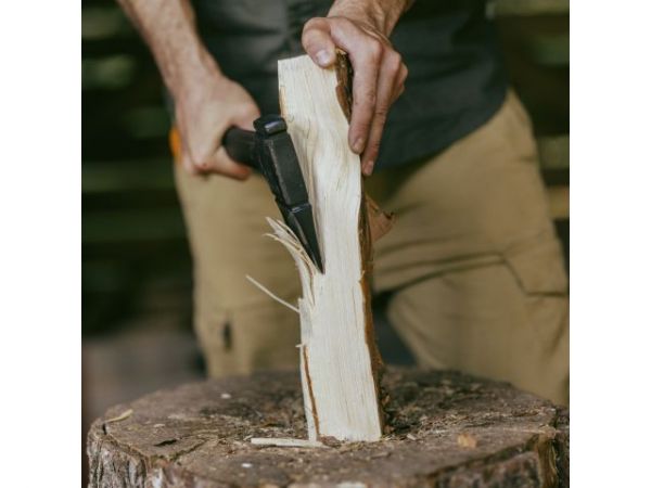 Топор универсальный X18 S FISKARS