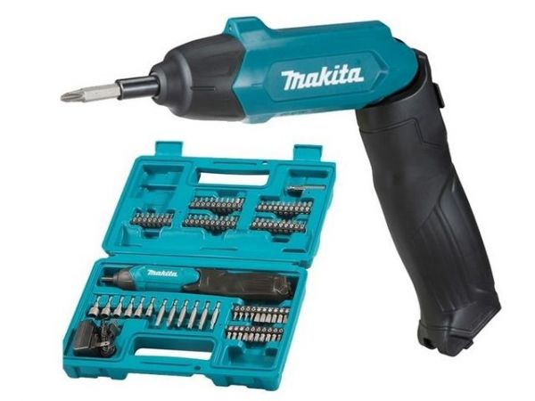 Шуруповерт MAKITA DF 001 DW в чем.+ аксессуары(3.6 В, 1 акк., 1.3 А/ч Li-Ion, 1 скор., 4 Нм, шурупы до 5 мм)