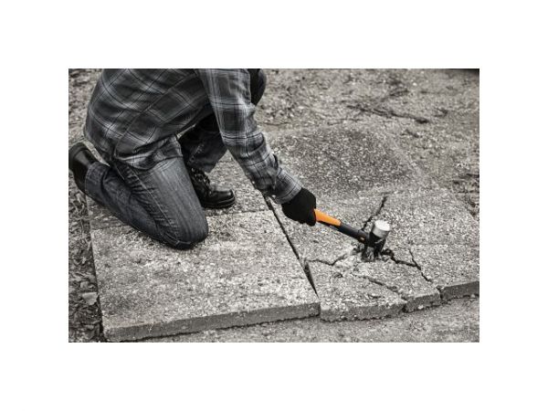 Молоток L FISKARS(вес 2,18 кг, длина 36 см)