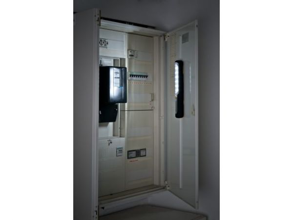 Фонарь-переноска аккумуляторный 300Лм, Brennenstuhl HL 300 AD(с ручной зарядкой (динамо), магнитом, крючком, USB)