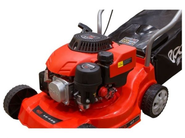 Газонокосилка бензиновая ECO LG-435(3.5 л.с., шир. 40 см, ручной привод, пластик. корпус, травосборник 40 л)