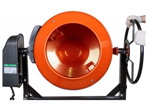 Бетоносмеситель DGM BK-200C(объем 200/140 л, 1100 Вт, 230 В, вес 55 кг)