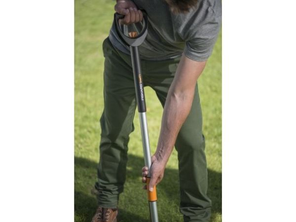 Корнеудалитель 99-119 см SmartFit FISKARS