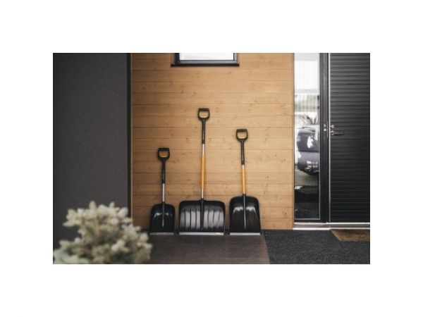 Лопата снеговая телескопическая X-series FISKARS(длина: 1200мм, ширина: 360мм)