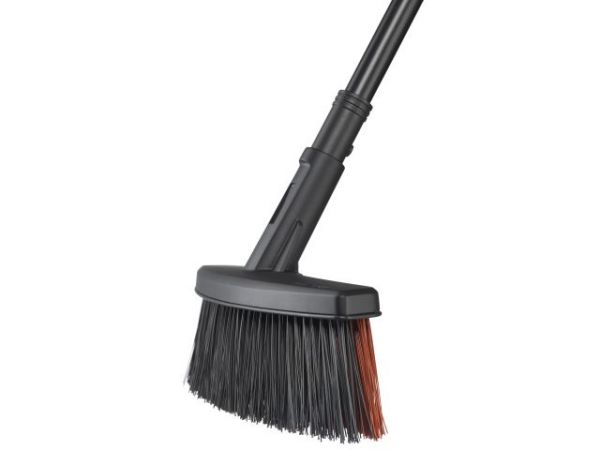 Метла средняя Solid FISKARS