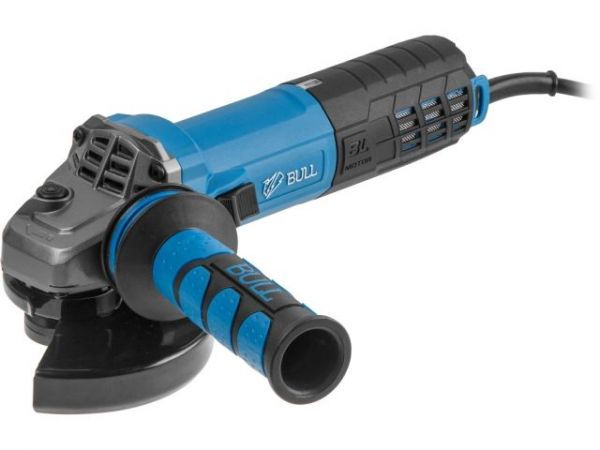 Одноручная углошлифмашина BULL WS 1217 в кор. БЕСЩЕТ., рег. об., 125 мм, 1600 Вт, плав. пуск., 4 м(3200 - 9500 об/мин, константная электроника, защита от повторного включения, вес 2,2 кг)
