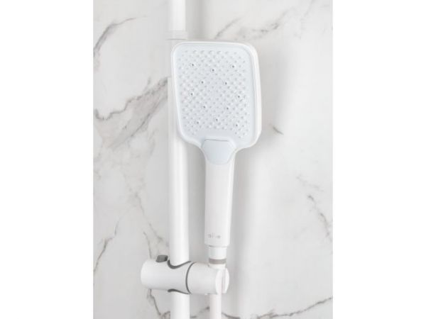 Душевая система (Lt) D35, серия Lily белый, a-five(На стену, Излив потайной в корпусе, Троп. душ: вынос 405 мм, размеры 300х200 мм.))