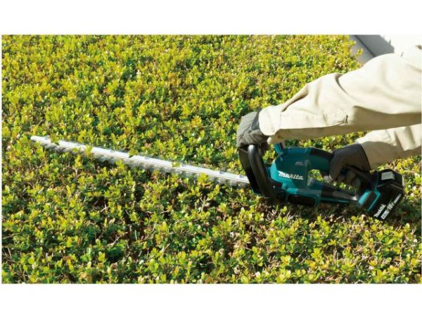 Кусторез DUH606Z аккумуляторный (18V / без АКБ и ЗУ / BL / 60 см)