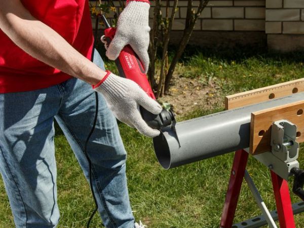 Многофункциональный инструмент (реноватор) WORTEX SM 2830 E в кор. + набор оснастки(300 Вт, 15000 - 22000 об/мин)