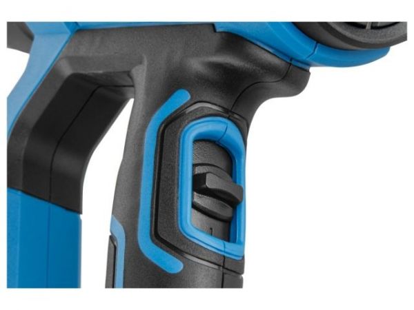 Термовоздуходувка BULL HG 6501 в чем. + набор сопл, 2000 Вт, 50-650 °С, плавная рег., LCD-дисплей