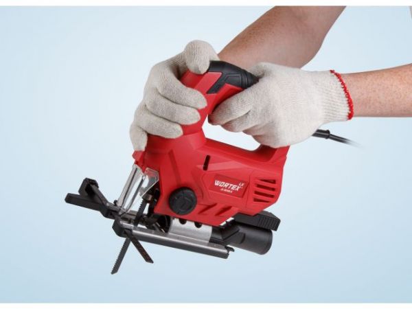 Лобзик электрический WORTEX LX JS 8008 E в кор. 800 Вт, 500-3350 ход/мин, пропил до 80 мм, алюм.под. (маятник.ход, сдув опилок, рег.об., бзп патрон, алюминиевая литая подошва)