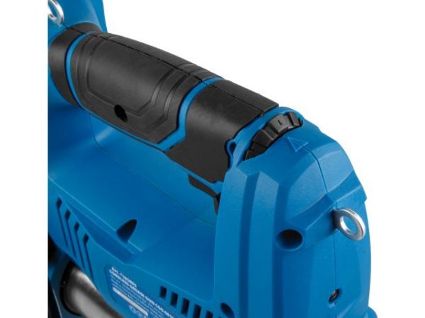 Шприц для смазки BULL CGG 6818 в кор. XLTpro SET 18 В, 690 атм., 255 г/мин, 1х4 А*ч, з/у 4 А(Шланг 76 см)