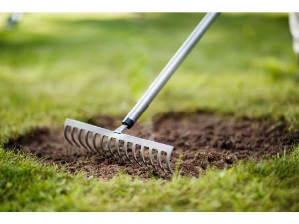 Грабли для грунта мет. Ergonomic Soil FISKARS