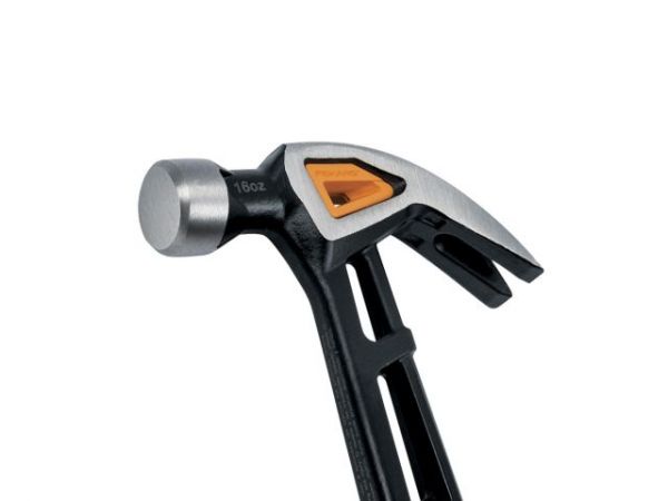 Молоток с загнутым гвоздодёром M 16/13.5 FISKARS