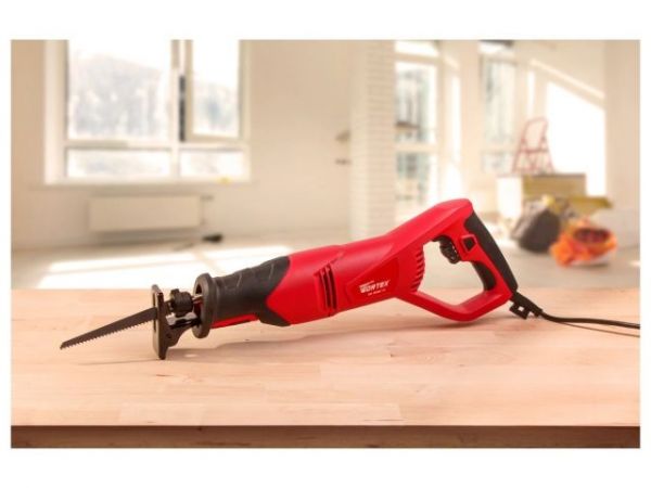 Сабельная пила WORTEX SR 1508-1 E в кор. + 2 пильных полотна 800 Вт, дер. 150 мм, ход 20 мм, рег.об.