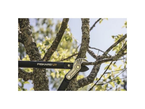 Сучкорез контактный PowerGear большой L77 FISKARS