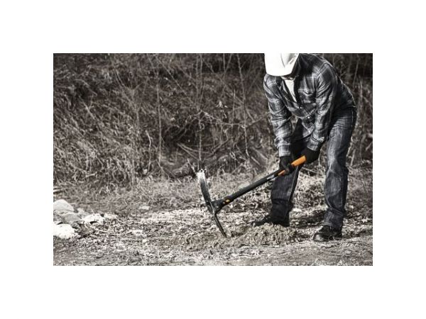 Кирка L FISKARS(Вес - 3,4 кг, Длина - 92 см)