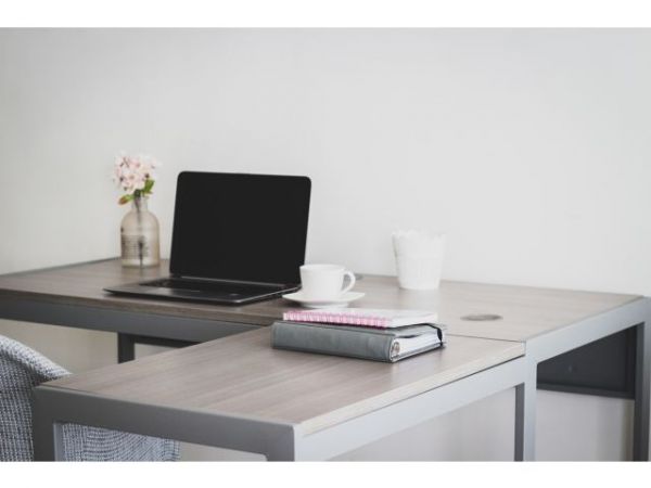 Удлинитель-башня 2м Tower-Power (3 роз, 2 USB, H05VV-F 3G1.5) Brennenstuhl(встраиваемый в столешницу, вертикальный выдвижной настольный удлинитель для постоянного монтажа)